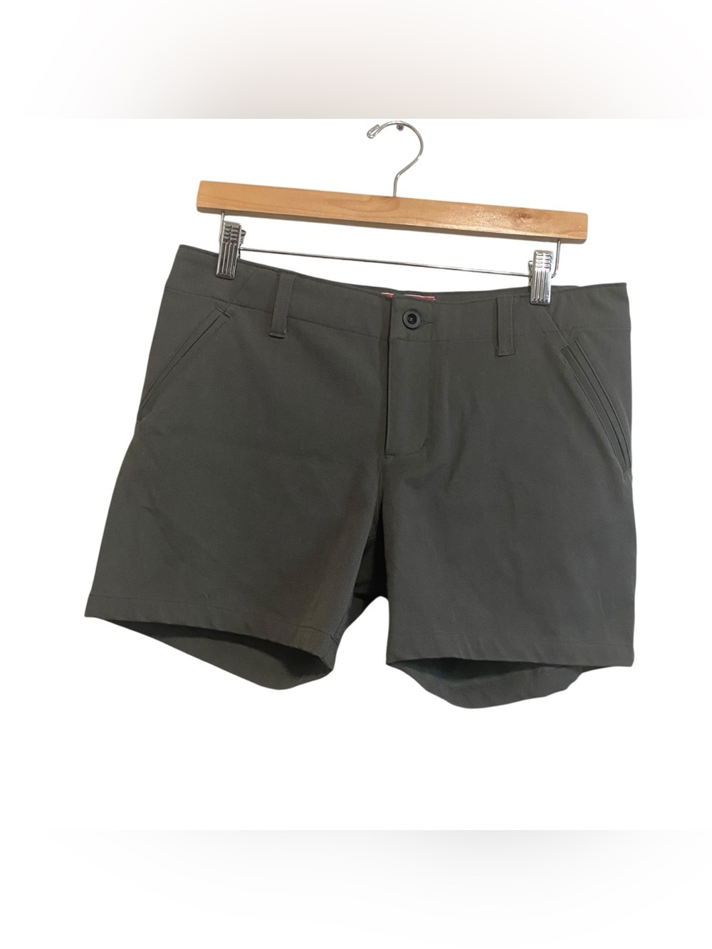 NWT Giro Mid Rise Dark Gray Mobility Overs Short Classic Cycling Shorts Size 8